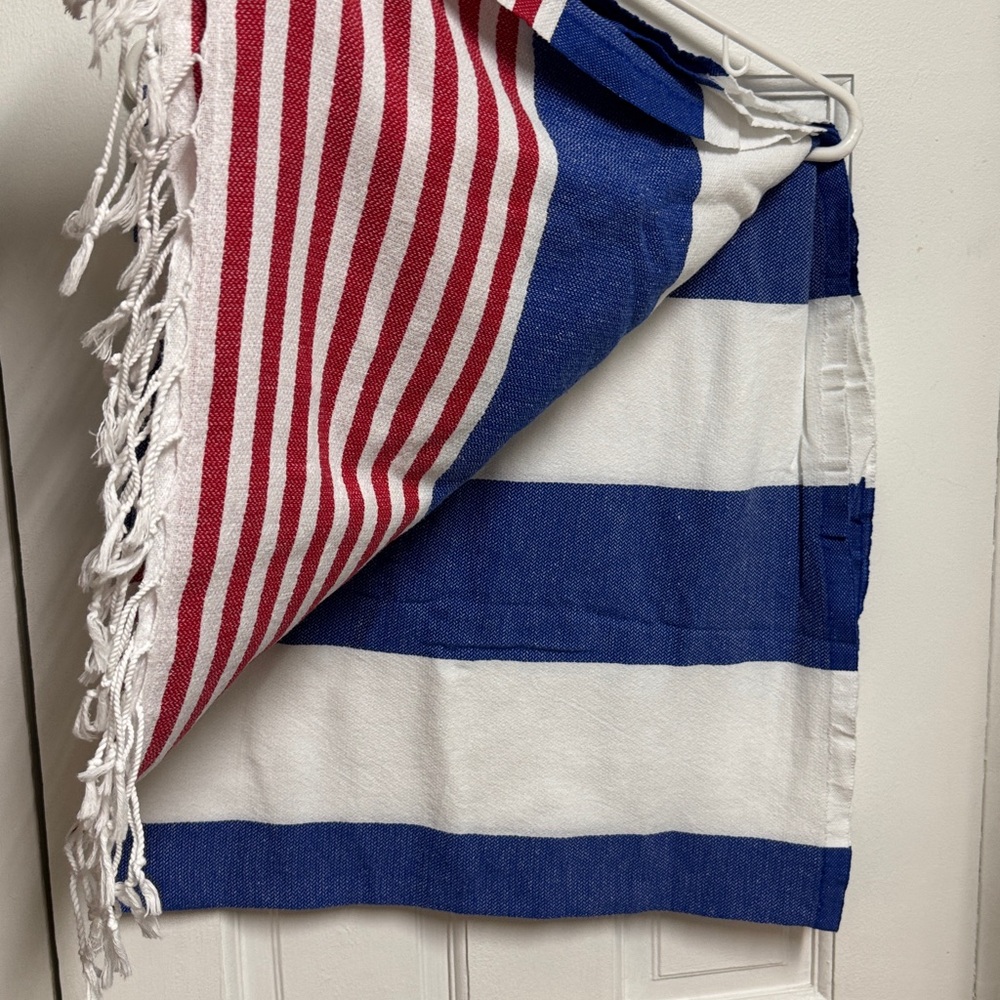 Striped Blue and Red Tasseled Blanket turkish towel - Picture 4 of 5